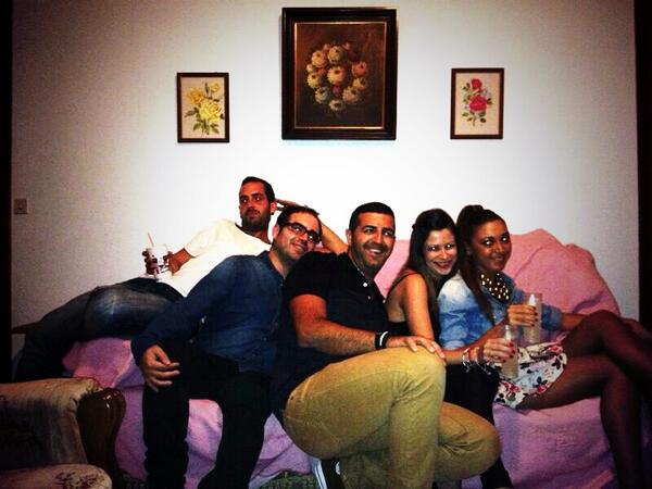 Rossvillar_'s tweet photo. Loft... @NaiaBM @JJ_Burgos @Matojo6 @lavadoraa http://t.co/Gi1tlStTOB