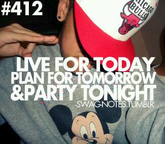 RefentseCo's tweet photo. Enjoy your life as much as possible coz u don't live forever http://t.co/6Jj6s70b0C