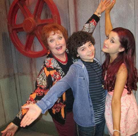 <a href="/TheCatValentine/">Cat Valentine</a>  <a href="/MeNonaValentine/">Nona Valentine</a>