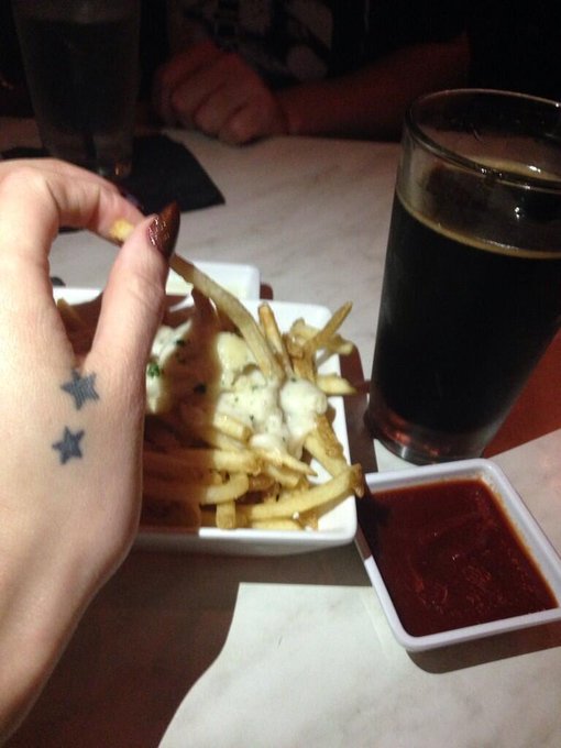 Fuck yea umami burger!! Truffle everything! http://t.co/v7jinBYo7M<a href="/tag/new"class="tags"><span>#new</span></a>