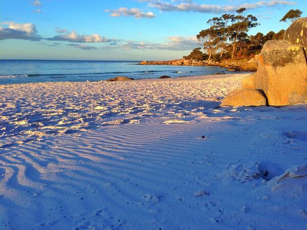 If you're not in #Tasmania right now, you should be... #BinalongBay @DiscoverTas @Australia