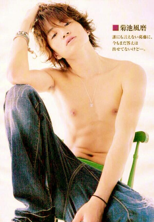 FumaRed's tweet photo. ==

RT    ⇒   follow

 遊び人 / 左 / 一般 ×

 Red くんとは    俺の事   .

 御前の  躰 紅く染めて遣るよ …

    ﾑﾗﾑﾗ仕手んだろ  ?  ほら  脚開けよ  ,

== http://t.co/kWKz08RCXQ