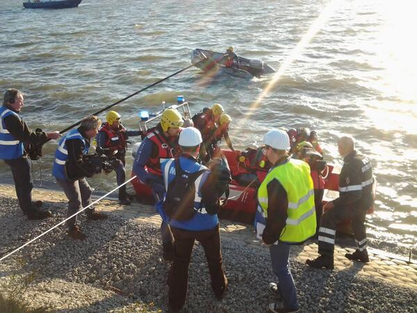 EUBelmodex's tweet photo. Aaaand action! National television covering #eubelmodex! @WouterBruyns @VTMNIEUWS @vrtderedactie @AnndebieVRT http://t.co/MV3t6lYrYT