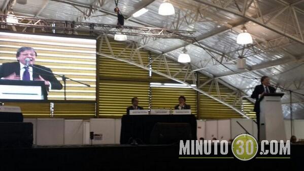 Carlos Holmes T. comparte documento sobre lineamientos en educación y seguridad social minuto30.com/ultimos-hechos…