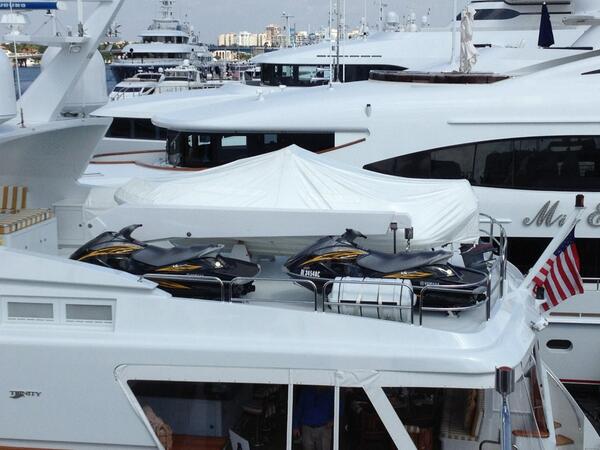 NauticalStruct's tweet image. FLIBS is almost here!  Like the buzz already.  Weather should be perfect!  See you there next week.