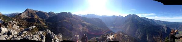 Hey <a href="/JohnLegere/">John Legere</a> and <a href="/TMobile/">T-Mobile</a> thanks for the free data at the top of Mount Jenner!