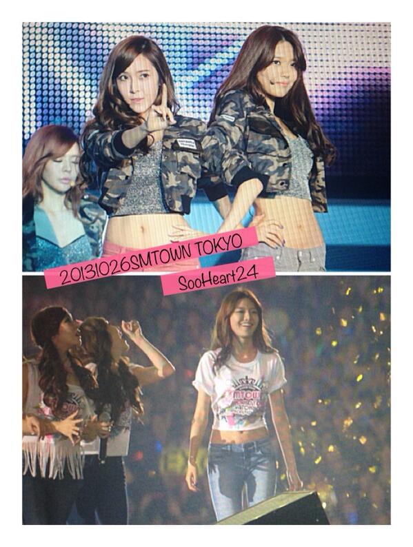 [PIC][26-10-2013]SNSD khởi hành đi Nhật Bản để tham dự "SMTOWN LIVE 2013 World Tour III in Tokyo- Special Edition" trong 2 ngày vào sáng nay BXg_E34CcAEhuYk