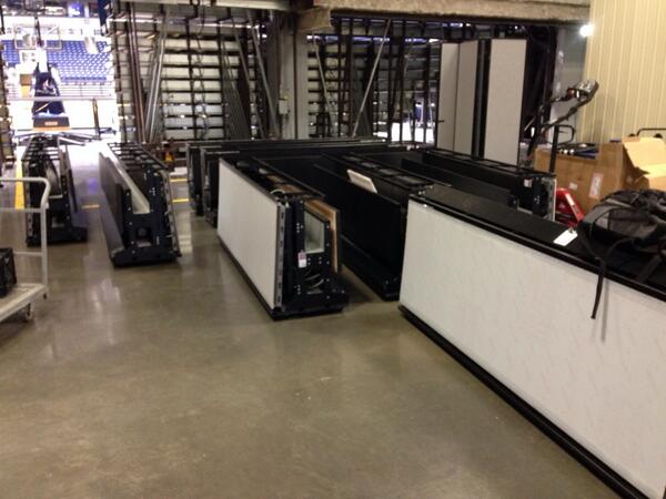 72 feet of new courtside LED signage have arrived from @ANCSportsPR