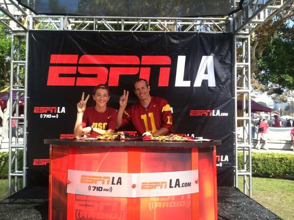 MylesC4JC's tweet photo. @ESPNLA710 #ESPNLATailgate http://t.co/BX2Cn3XSU6