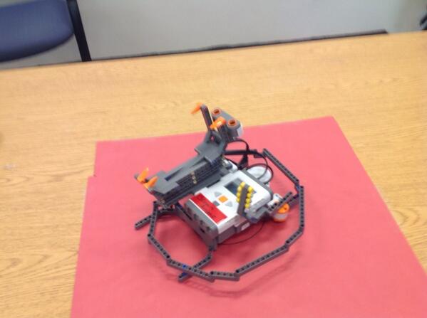 ateamrobots's tweet image. #snakebot #animalrobots