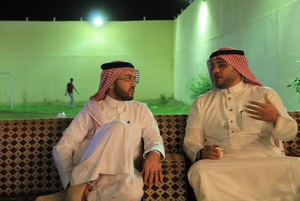 7yahtt's tweet photo. الدكتور معتصم @aboonq1  وكيل كلية الطب والدكتور @omarnozha عميد كلية علوم التأهيل الطبي خلال تشريفهم للقاء @tunashat http://t.co/q2U3eT31sn