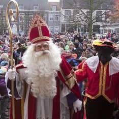 IntochtAxel's tweet photo. 23 november intocht van Sinterklaas in Axel. Volg ook via http://t.co/DbOmMXwoMv, http://t.co/k2CI7sVRsT en @Axel_800 http://t.co/V8cvvO9NWY