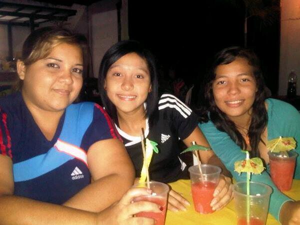 rosibel_l's tweet photo. Pura Belleza Natural Jejeje♥ http://t.co/BblqMnq4Dt