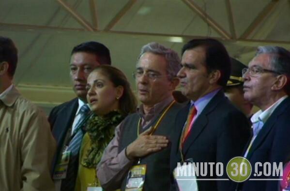 Finaliza la Convención del partido 'Uribe Centro Democrático' con Oscar Iván Zuluaga como candidato a la Presidencia
