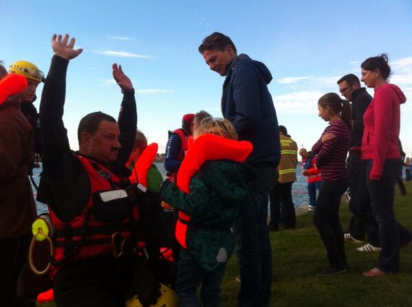 KarenVervoort's tweet photo. Preparing the children #eubelmodex http://t.co/uVuGqSwSyT