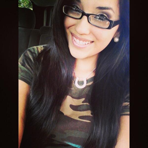 denisedarlin_'s tweet image. new avi #camocutie ♡