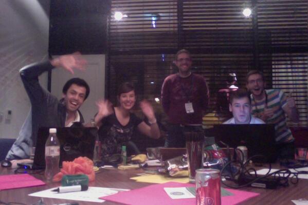 LendMeSugar's tweet photo. Still here and working hard! @SW_Glasgow #swg13 #frank #makingtheworldsweeter http://t.co/ygbxn1oe7w