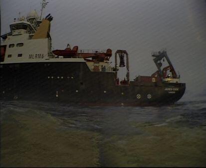 DartTurner's tweet photo. Dive 221 First dive- test dip. RRS James Cook in the Atlantic @TrOPiCScruise http://t.co/wbyEVFnkuy
