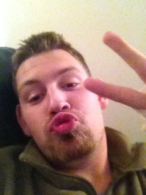 razench's tweet image. #nomakeup #nofilter #whatup