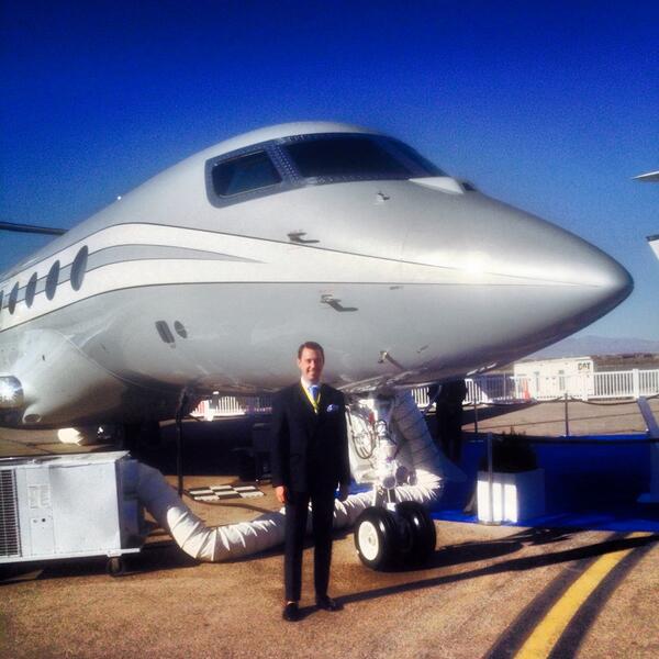 UberChicMedia's tweet photo. #G650 #Gulfstream #NBAA #Vegas http://t.co/RepzwVHnL1
