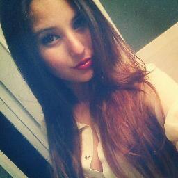 AngelinaVarona's tweet photo. aca haciendome la sexy http://t.co/BXUK0JAjv5
