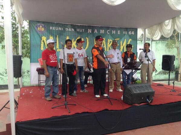6cMudaWijaya's tweet photo. Tim formatur revitalisasi Ikatan Alumni Namche #semogaberkah http://t.co/w9M04x8Qk6