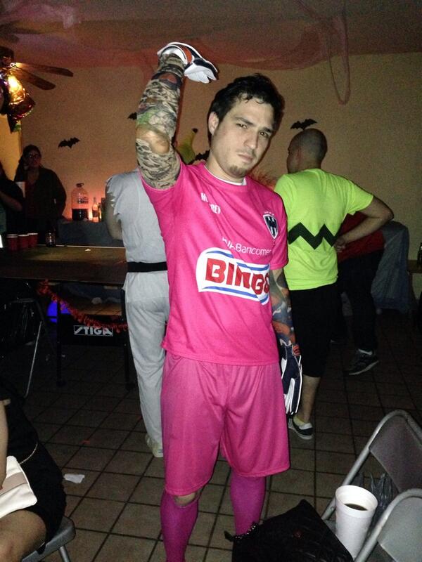 derwikbaker's tweet photo. @jona_orozco aquí de "soy tu papá" http://t.co/CIIyKtyb72