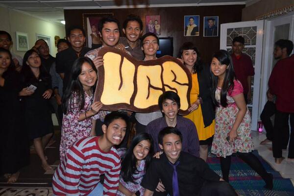 arthursteve's tweet photo. we are UCS, we are ONE ;) http://t.co/LiYOUFLHLF