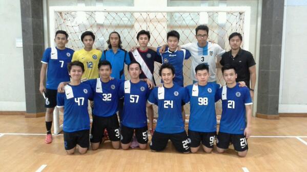 TheInvasionSGU's tweet photo. JUARA KEDUA SGU CUP "THE INVASION" 2013 PRASETIYA MULYA WAAAAAA SELAMAT SELAMAT http://t.co/EXRBleHKRq