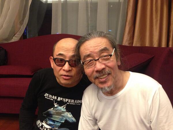 오랫만에.  외수형과.....