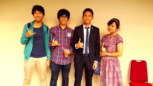 RayhanDF's tweet image. Semangat teman-teman! Go supervisor 2013! Go president's team dua tahun!