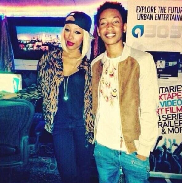 CrownWorldEnt's tweet image. @jacoblatimore w/songwriter @kissielee1 S/O to the @Writetime1 team &amp;amp; their sick pens! #ThisIsMeVol2 avail 10.31.13