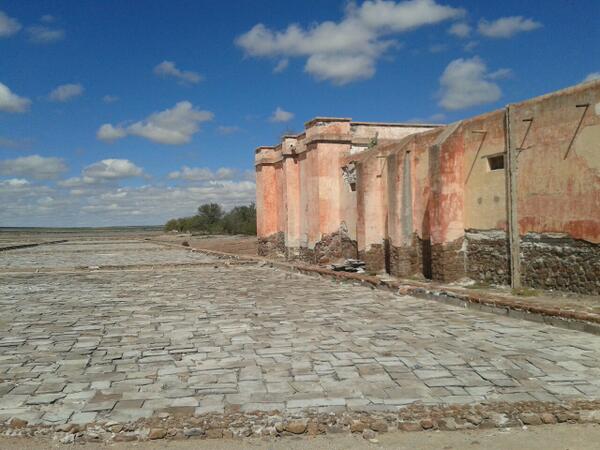 ssollb's tweet photo. Salinas http://t.co/oxPSCffpZ9