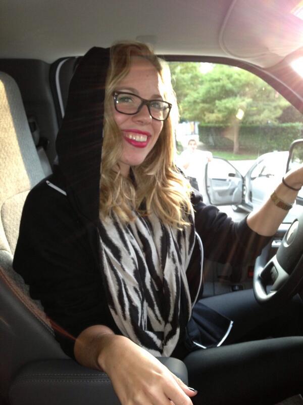 therealCarmit's tweet photo. Love seeing ppl rocking their Hooded Scarf!! @GetHooded #Kayla #pulsedallas http://t.co/iRcBrAQHPp