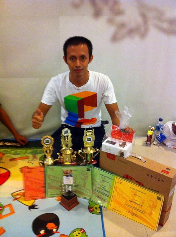 Alhamdulilah hasil kejurnas hotwhels seri bandung juara 1,1,3,5,7,10 + juara umum perorangan ke 4..