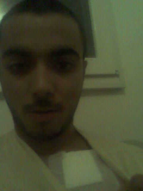 gran_alejandro's tweet photo. Despues de dos dias en ospital ya operado ya en casa http://t.co/uGipP5XC6t