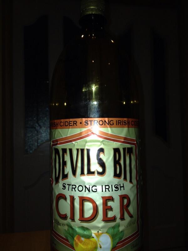 joycealmighty's tweet image. You can bate the missus but ya can&apos;t bate a flagon of #devilsbit