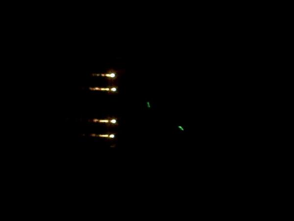 Cronopios_69's tweet photo. Semaforo nocturno en #campamento con el scouter @RAGAZUAJE http://t.co/ujivmMbKDI