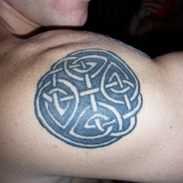 BestTattooPic's tweet photo. Celtic tattoo http://t.co/JSa7QdjdLw