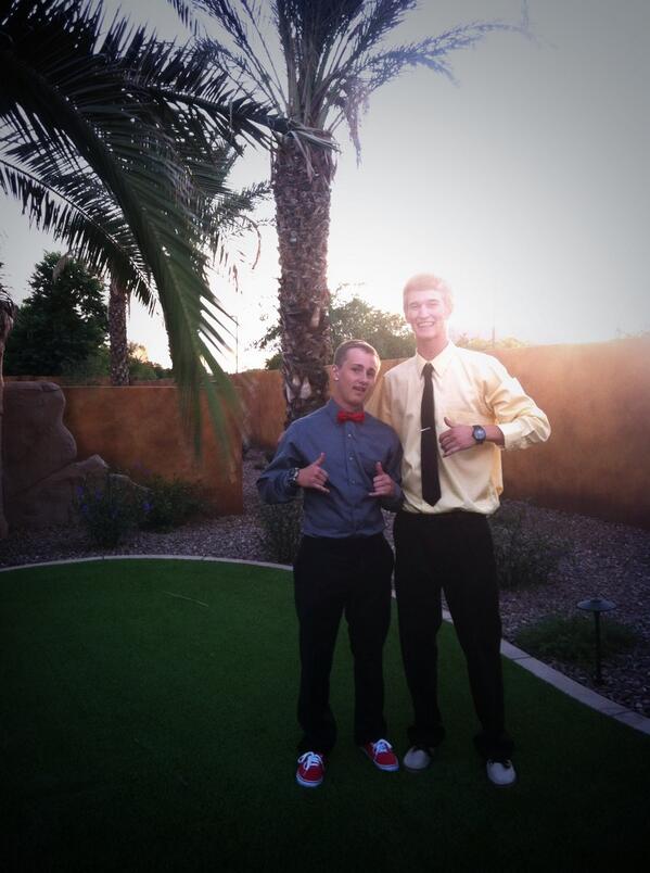 Eric_Lamberson's tweet image. Too fresh last night😉 @dallasbutler420 #SoloBoyCrew aka #2LiveCrew #2ForMe #2ForYou #FeedingBitchesCarrots