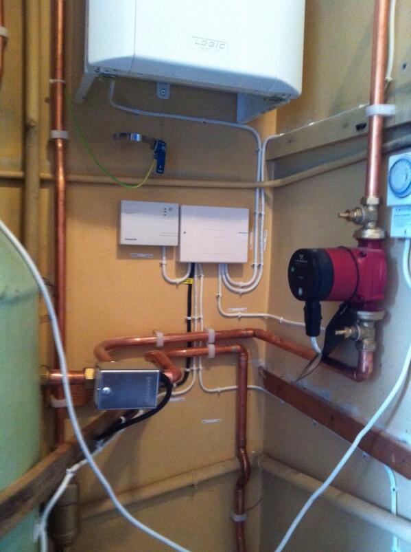 JS_ElecGas's tweet image. New boiler and boiler controls #install #heating #controls