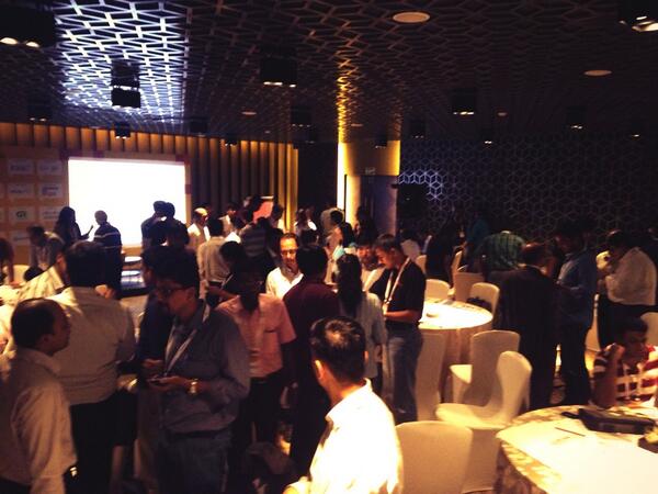 madhavn's tweet image. Running rapid experiments with customers. Not very easy to do, as our participants discover. #DesignAwesome #NPC2013