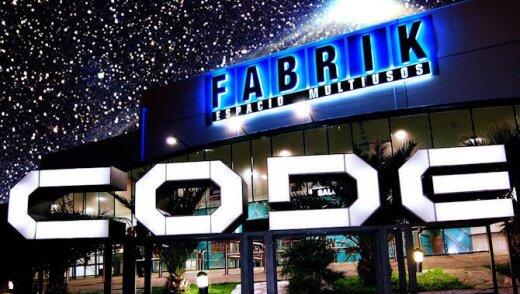 fabrikdiscoteca's tweet photo. "RT" arriba los que ya estén nerviosos por venir a CODE!! @CODEFabrik http://t.co/MoafvjPgMI