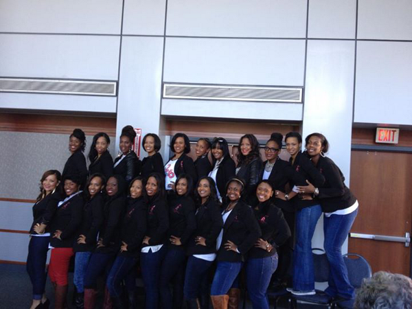 AikishaHolly's tweet image. 15 Years Strong!!! #35FFF #Spring98 #CAUHomecoming2013