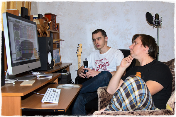 suninsideinfo's tweet image. В домашней студии: понемногу заканчиваем запись и сведение песен для альбома #солнцевнутри #небо