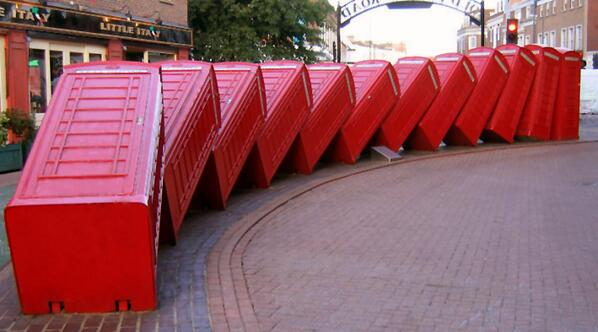 Freddie_Flawes's tweet photo. Devastating scenes in Kingston upon Thames this morning.. #ukstorm http://t.co/HmMAe6sFLs