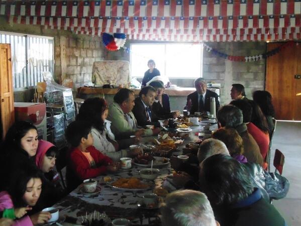 Vecinos de villa Cobresal quieren terminar su sede social municipalidaddeovalle.cl/?p=515