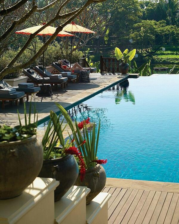 Thx for retweeting RT @TheHotelStory: @FSThailand: Wish you were here at Four Seasons Resort Chiang Mai? #FSChiangMai