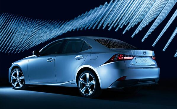 wallpapermag's tweet image. Architect Cristina Parreno's stunning @Lexuseurope installation #Amazinginmotion bit.ly/16v2zAp