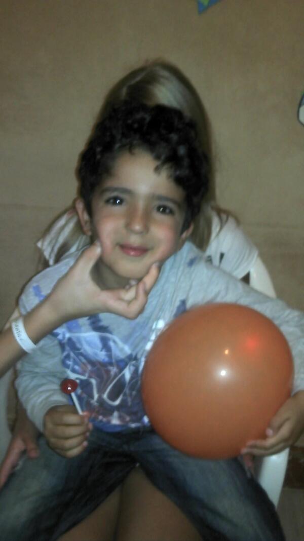 FarahWeesty's tweet image. Saa cs moooon Gaaaa Il est troooop beeeaaaaau #TeamFouiny #TeamPedophile mddr